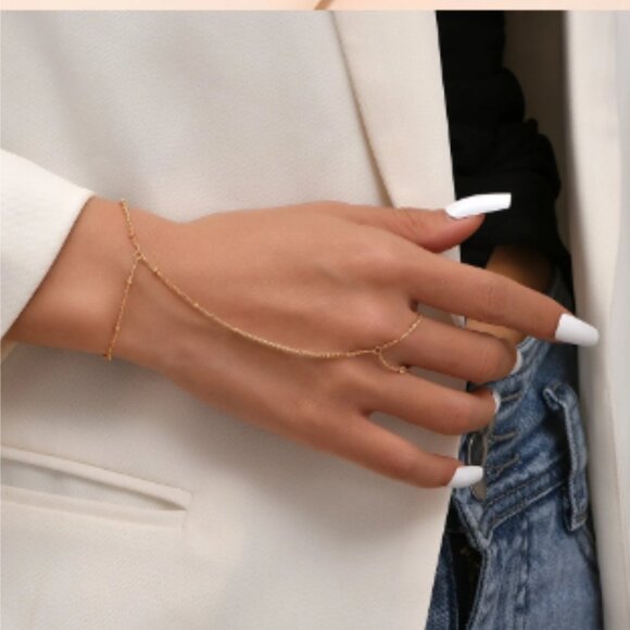 Jewelry - Tiny Chain Bracelet Finger Rings Gold Color Link Chains Connecting Hand Harness
